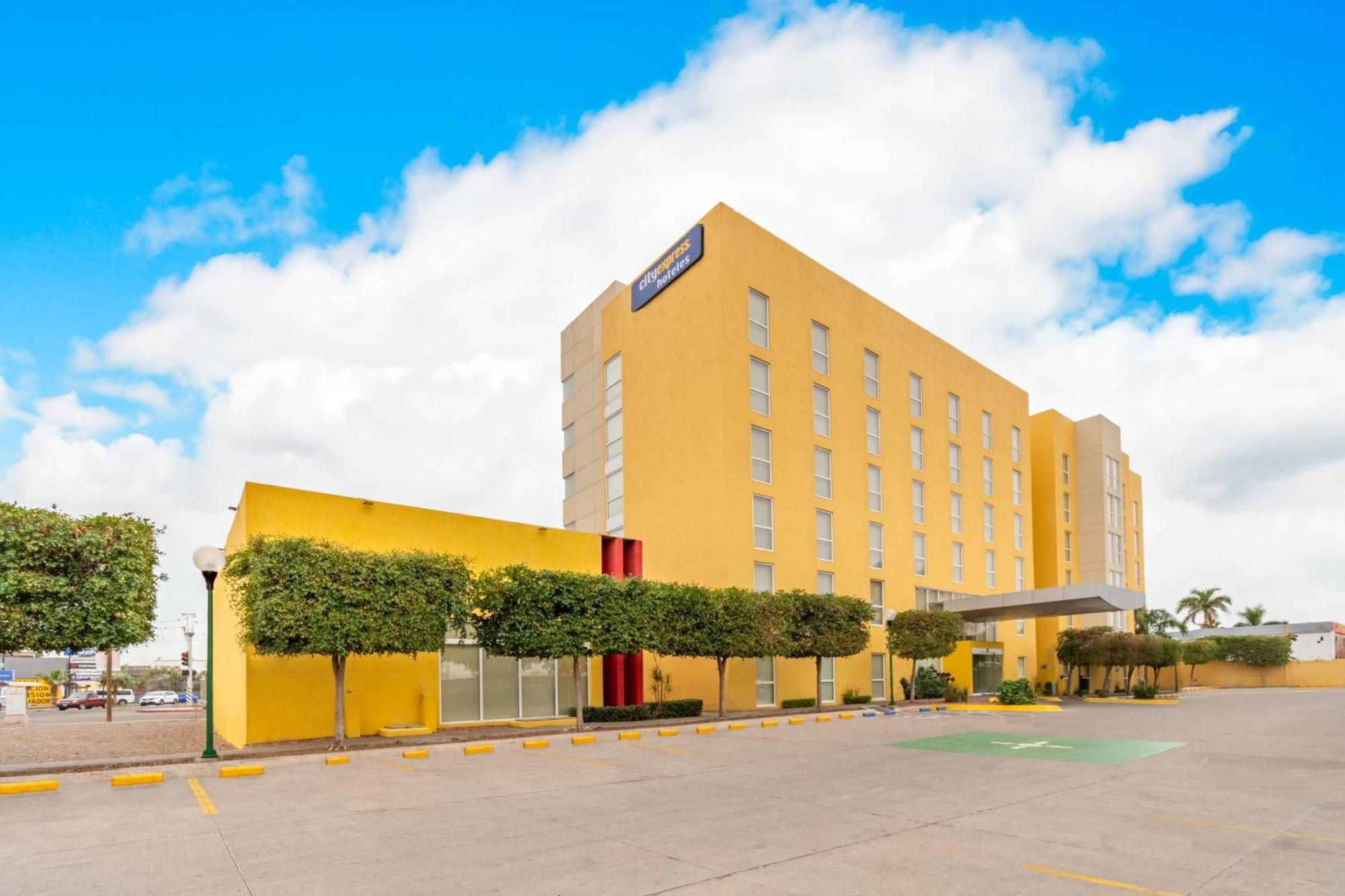 City Express By Marriott Ciudad Obregón Εξωτερικό φωτογραφία
