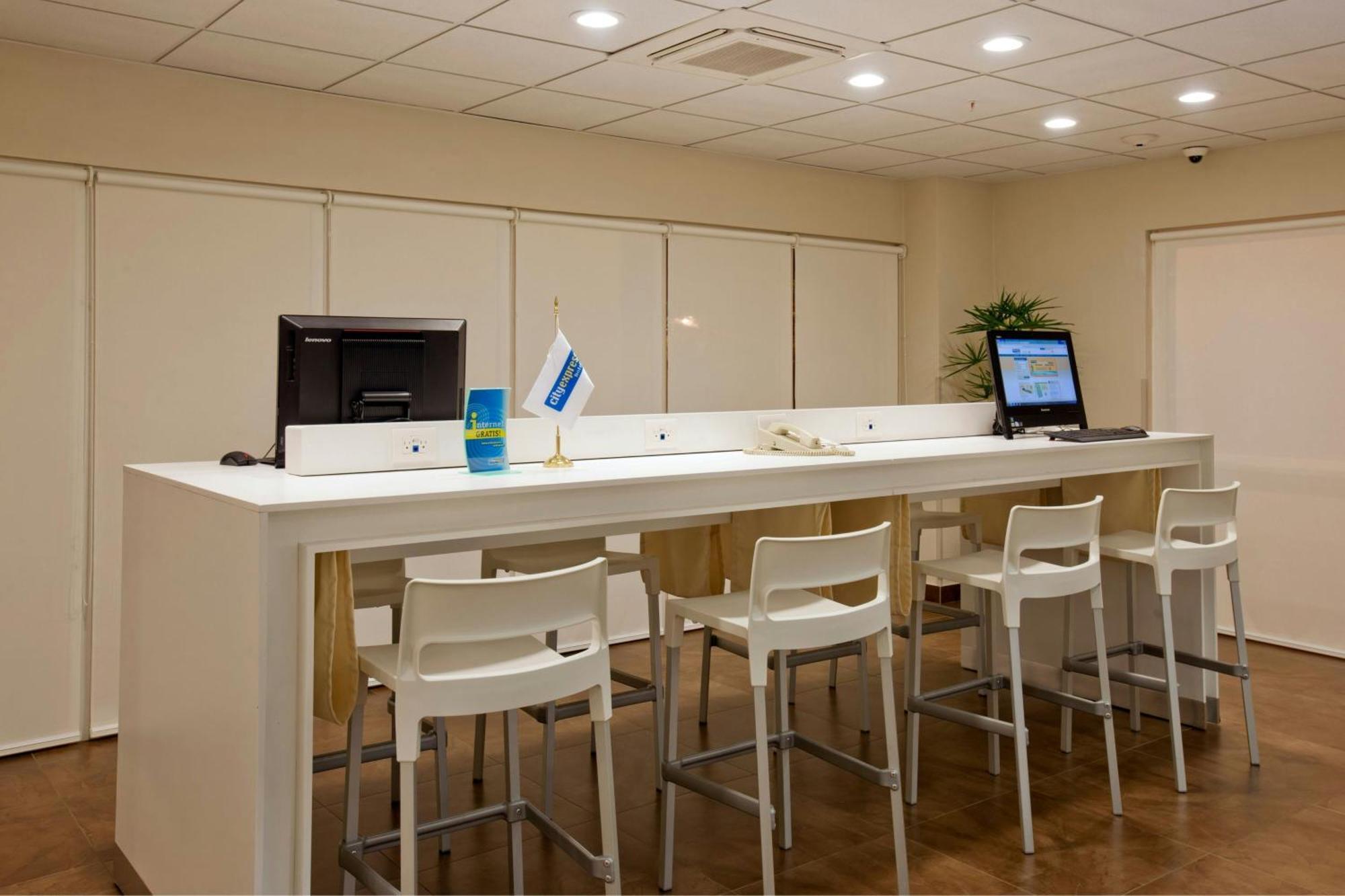 City Express By Marriott Ciudad Obregón Εξωτερικό φωτογραφία